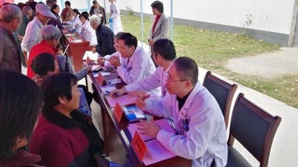 專家團隊進村居，健康守護零距離